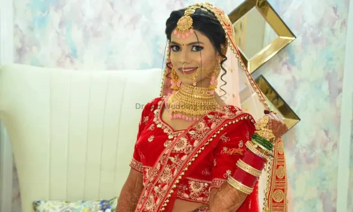 Makeovers With Mansi